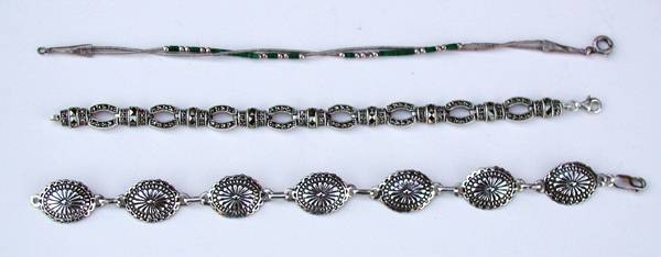 Medium Bracelets