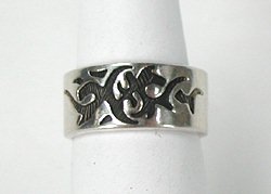 Vintage sterling silver ring