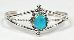 Hand made Native American Indian Jewelry; Navajo Sterling Silver bracelet