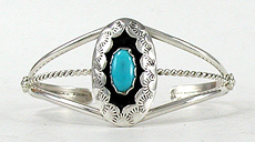 Hand made Native American Indian Jewelry; Navajo Sterling Silver bracelet