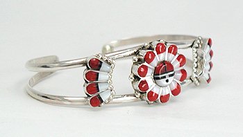 Hand made Native American Indian Zuni Sterling Silver Coral Inlay Sunface Bracelet