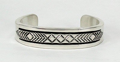 Hand made Native American Indian Jewelry; Navajo Sterling Silver Navajo bracelet