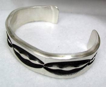 Hand made Native American Indian Jewelry; Navajo Sterling Silver Navajo bracelet