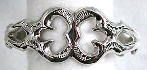 Hand made Native American Indian Jewelry; Navajo Sterling Silver sandcast bracelet