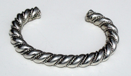 Navajo Sterling Silver Twist Bracelet 