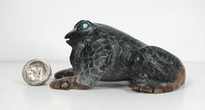 Hand made Native American Indian Frog Fetish