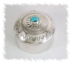 Navajo sterling silver Pill round pill box with turquoise stone