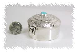 Navajo sterling silver Pill round pill box with turquoise stone