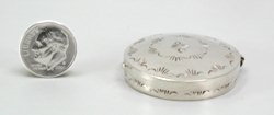 Navajo sterling silver box  stone
