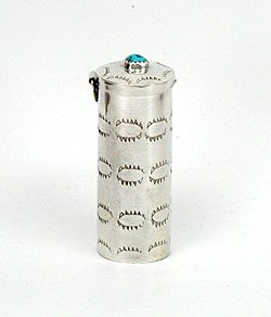 Navajo sterling silver Pill round pill box with turquoise stone