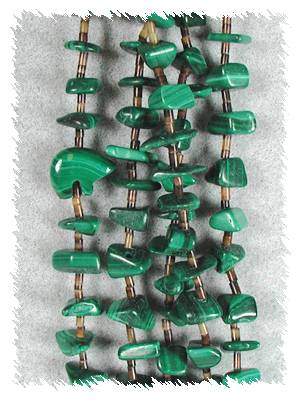 Santo Domingo Malachite Hiding Bear Necklace