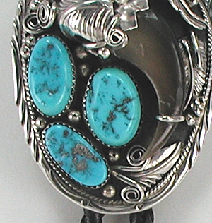 Navajo bear claw turquoise  bolo tie