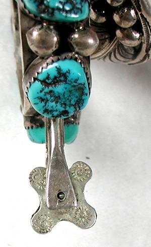 Navajo Bear Claw Necklace