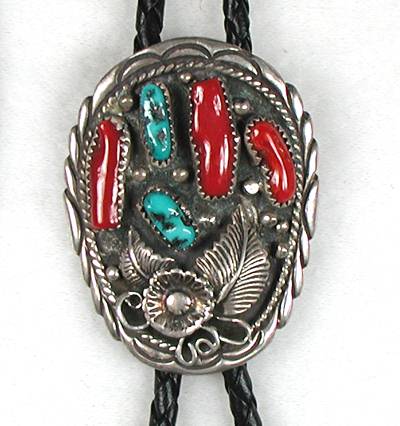 Navajo Bear Claw Necklace