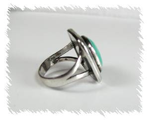 Hand made Native American Indian Jewelry; Navajo Sterling Silver Turquoise  Ring