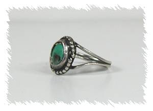Hand made Native American Indian Jewelry; Navajo Sterling Silver Turquoise  Ring
