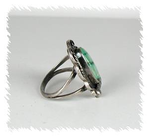 Hand made Native American Indian Jewelry; Navajo Sterling Silver Turquoise  Ring