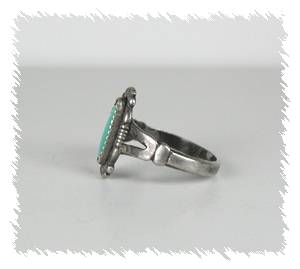 Hand made Native American Indian Jewelry; Navajo Sterling Silver Turquoise  Ring
