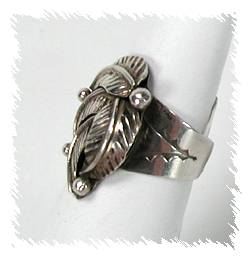 Navajo Sterling Silver Leaf Ring