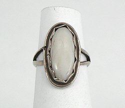 Navajo Sterling Silver Mother-of-Pearl Ring