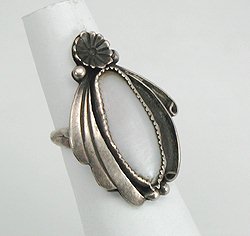 Navajo Sterling Silver Mother of Pearl Ring