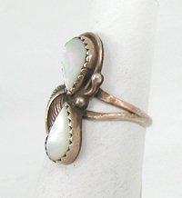 Navajo Sterling Silver  mother of pearl ring