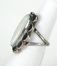 Navajo Sterling Silver  Mother of Pearl ring