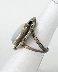 Navajo Sterling Silver  Mother of Pearl ring