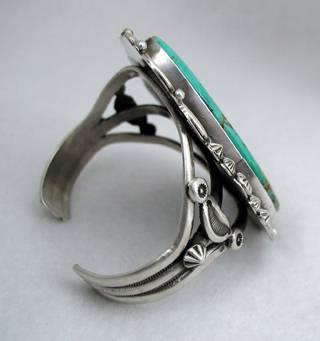 Tuquoise Mountain Bracelet and Pendant set made by Native American Indians, Sterling Silver