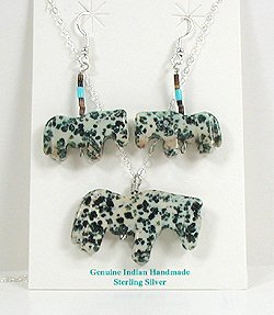 Navajo  Sterling Silver Stone fetish pendant and earrings