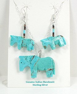 Navajo  Sterling Silver Stone fetish pendant and earrings