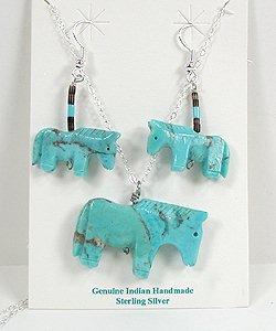 Navajo  Sterling Silver Stone fetish pendant and earrings