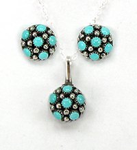 Navajo  Sterling Silver turquoise Turquoise Cluster pendant and earrings
