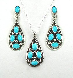 Navajo  Sterling Silver turquoise Turquoise Cluster pendant and earrings