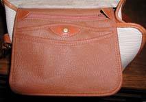 Dooney & Bourke Essex Handbag features