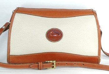 Authentic Dooney and Bourke All Weather Leather Classic Zip Top