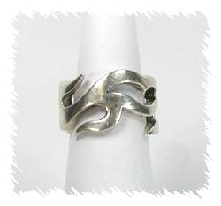 Silver hobbit ring