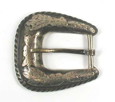 excellent condition tongue belt buckle of sterling silver and 10K gold