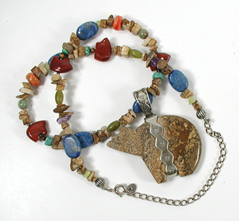 colorful Carolyn Pollack Bears treasure necklace adjustable 17 to 21 inches