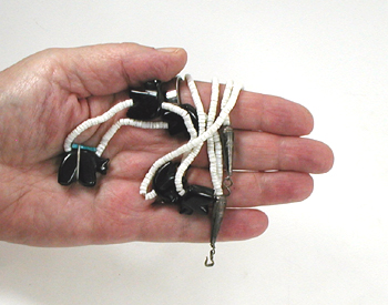 Acoma jet bears and white clam shell heishi necklace 26 inches long, excellent condition
