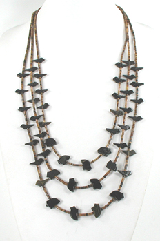 dolomite bears and bison with olive shell heishi necklace 29 inches long, excellent condition