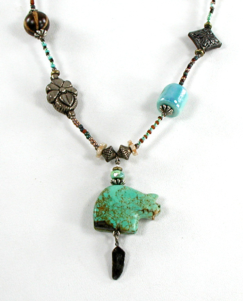 lot of three bear treasure necklaces, excellent condition