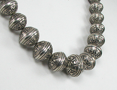Graduated Stamped sterling silver Bead Necklace 22 1/2 inches long