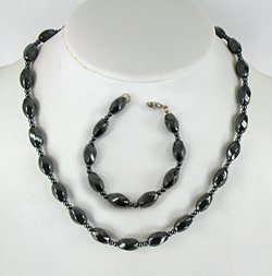Bargain Barn magnetic hematite necklace and bracelet set