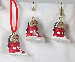 Two Christmas sets of pendant, choker and earrings
