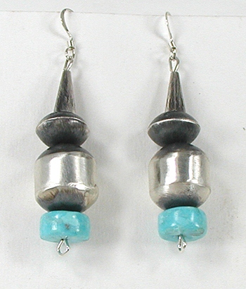 Authentic Native American Sterling Silver Stamped antiqued graduated  bead necklace 38 inches and earrings set by Navajo Sophia Becenti