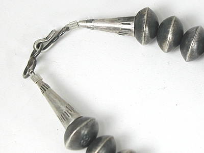 Authentic Native American Sterling Silver Stamped antiqued graduated  bead necklace 38 inches and earrings set by Navajo Sophia Becenti