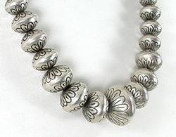 Hand made Native American Indian Jewelry; Navajo Sterling Silver bead necklace