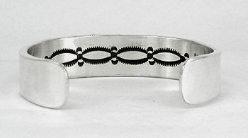 Hand made Native American Indian Jewelry; Navajo Sterling Silver Navajo bracelet