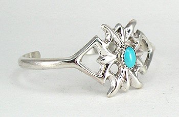 Hand made Native American Indian Jewelry; Navajo Sterling Silver sandcast bracelet